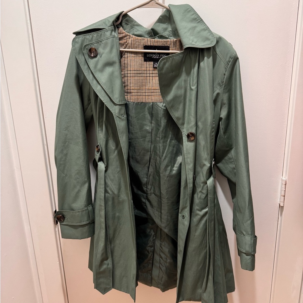 London Fog Women's Mint Green Double Lapel Single Breasted Trench Coat - Picture 3 of 6